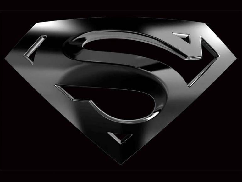 Justice League : Henry Cavill vient-il de teaser Black Superman ?