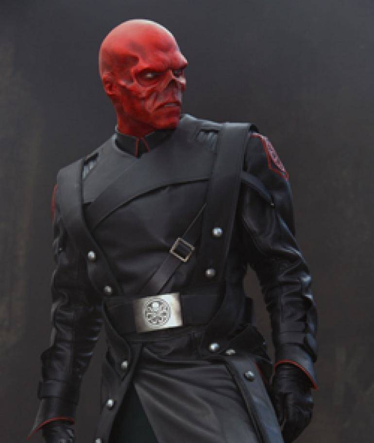 Hugo Weaving revient sur le rôle de Red Skull – Une carte à jouer pour le MCU