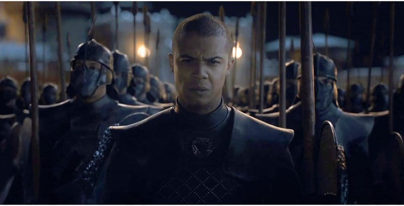 Le cinéaste de Game Of Thrones défend l’ambiance sombre de La Bataille de Winterfell
